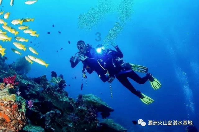 探索基层治理新模式 为平安普洱“添砖加瓦”